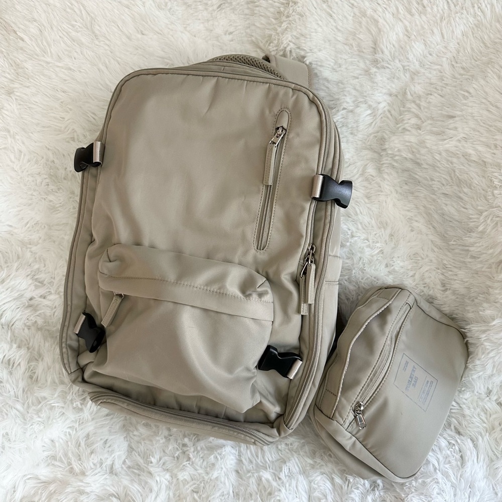 Travel backpack in khaki